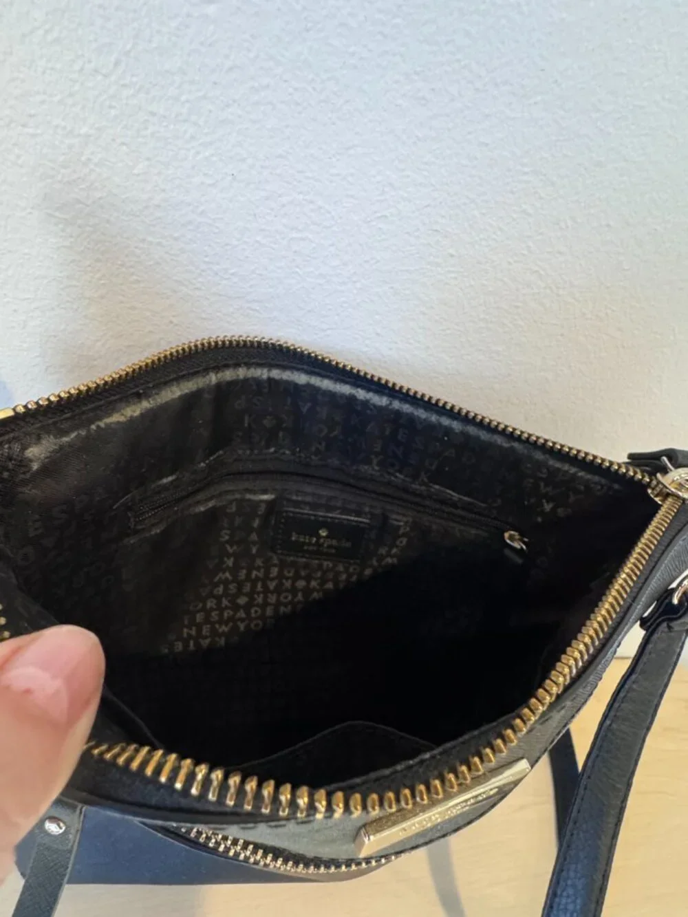 Kate Spade Laurel Way Rima Crossbody – Black – Gold Tone 🔥